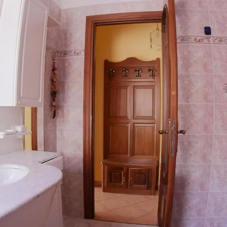 Apartment Casa Di 2 Piani Ai Piedi Della Valtournenche Cir 0032